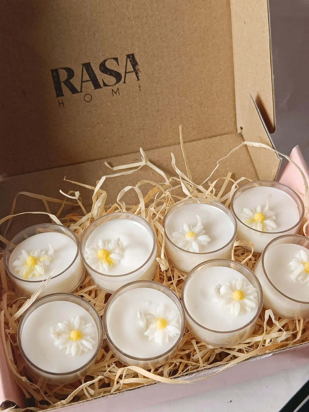 Daisy Tealight Candles - Set of 8