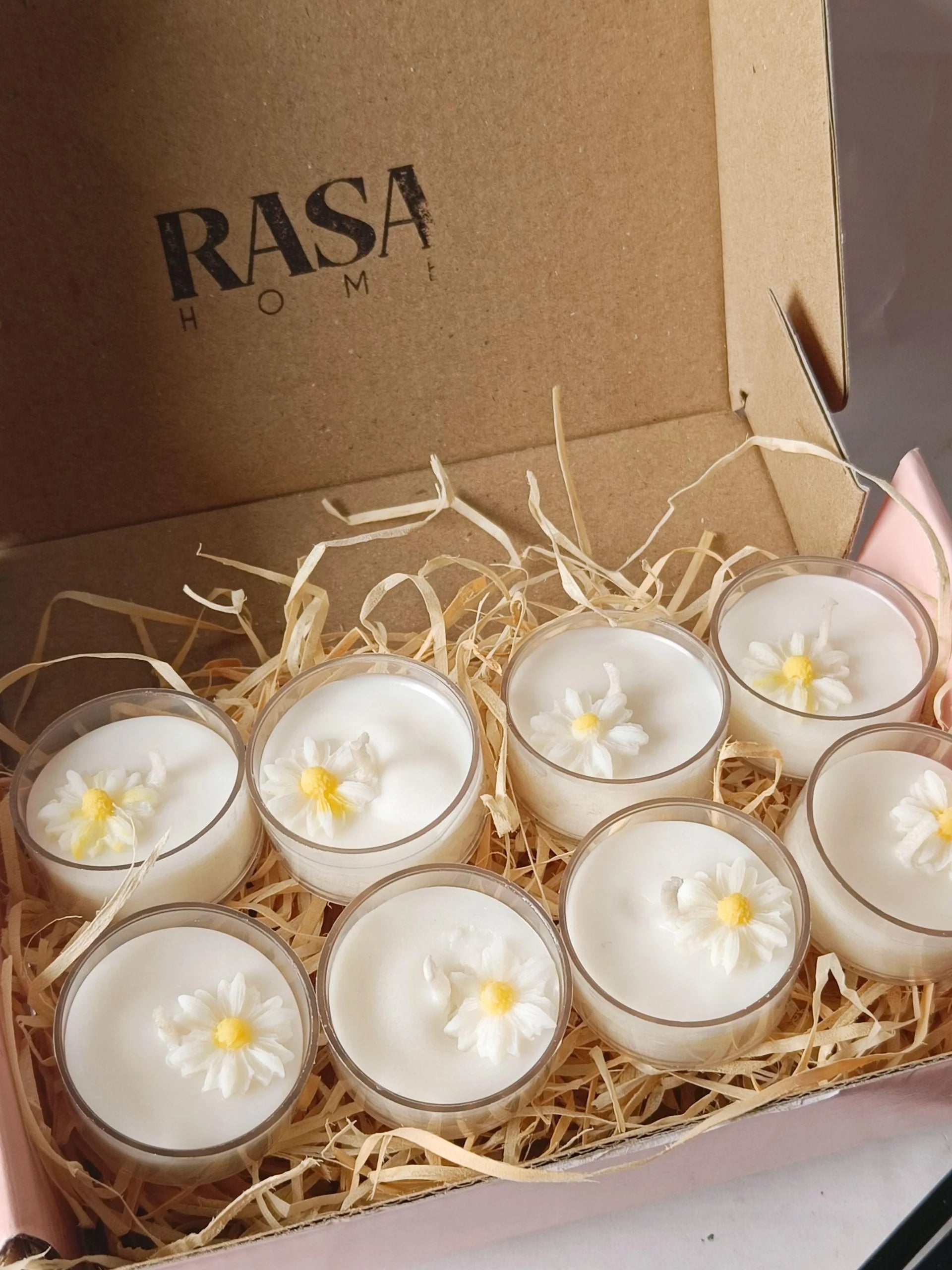 Daisy Tealight Candles - Set of 8