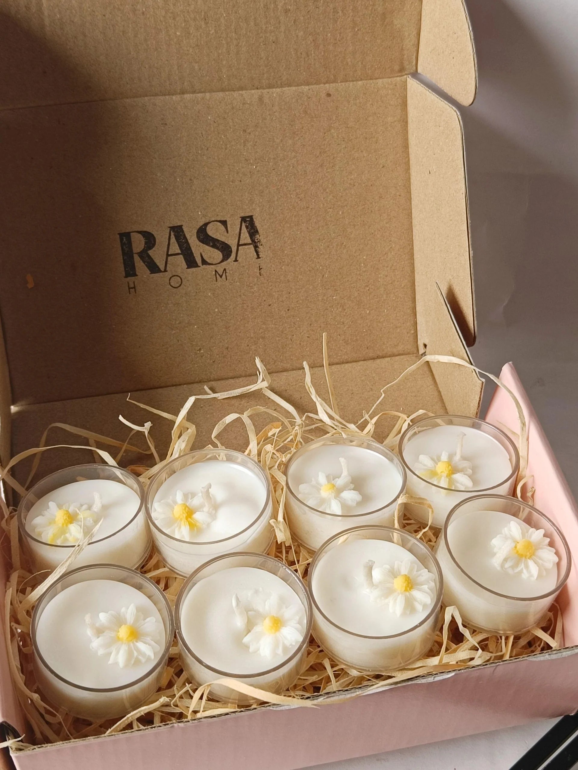 Daisy Tealight Candles - Set of 8
