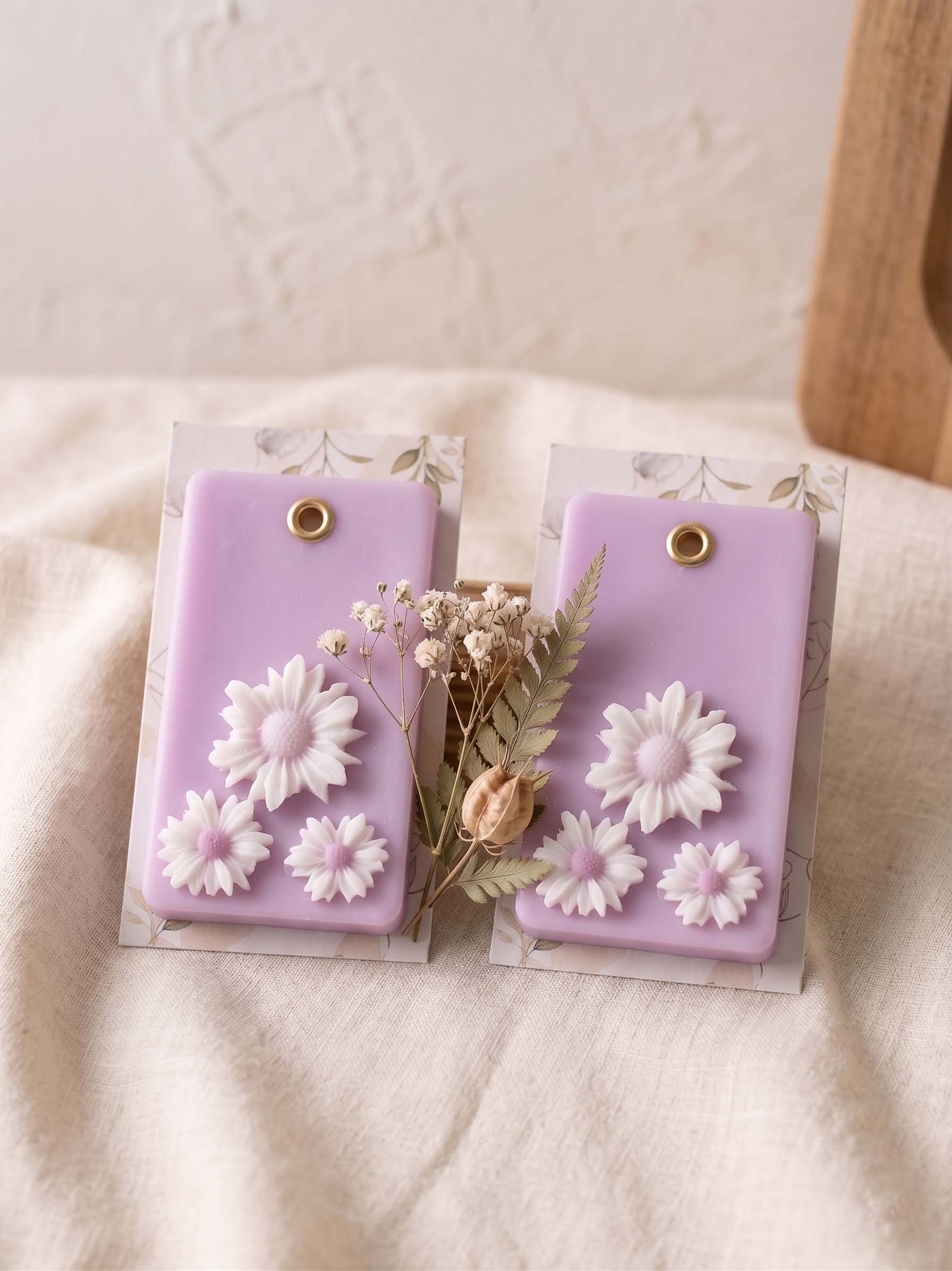 Daisy Wax Sachet (Set of 2)