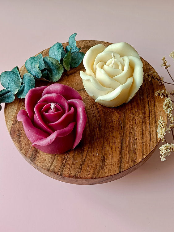 Eternal Roses Candle