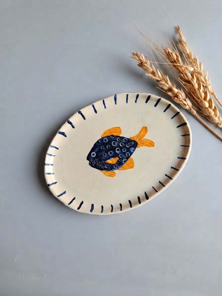 Fish & Flow Ceramic Tray – A Versatile Studio-Made Piece