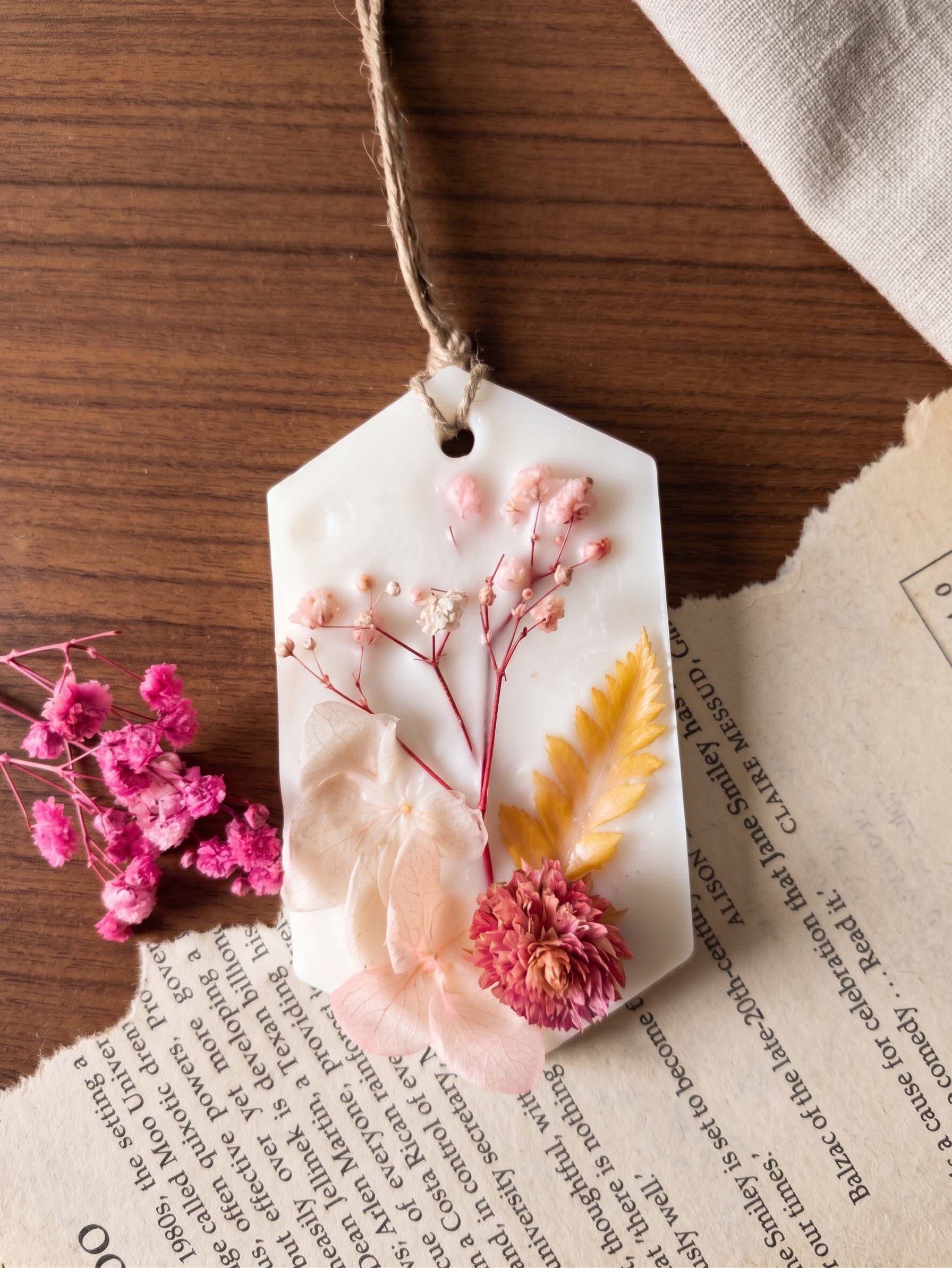 Floral Wax Sachets (Set of 2)
