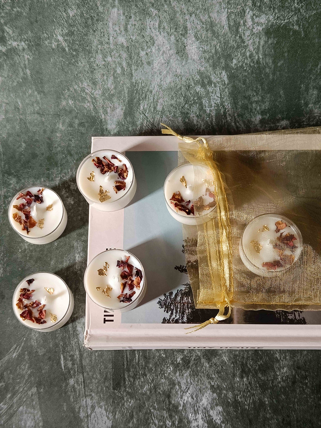 Rose Petals & Gold Foil Tealight - Set of 6